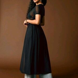 Source Unknown Elegant Black Midi Dress